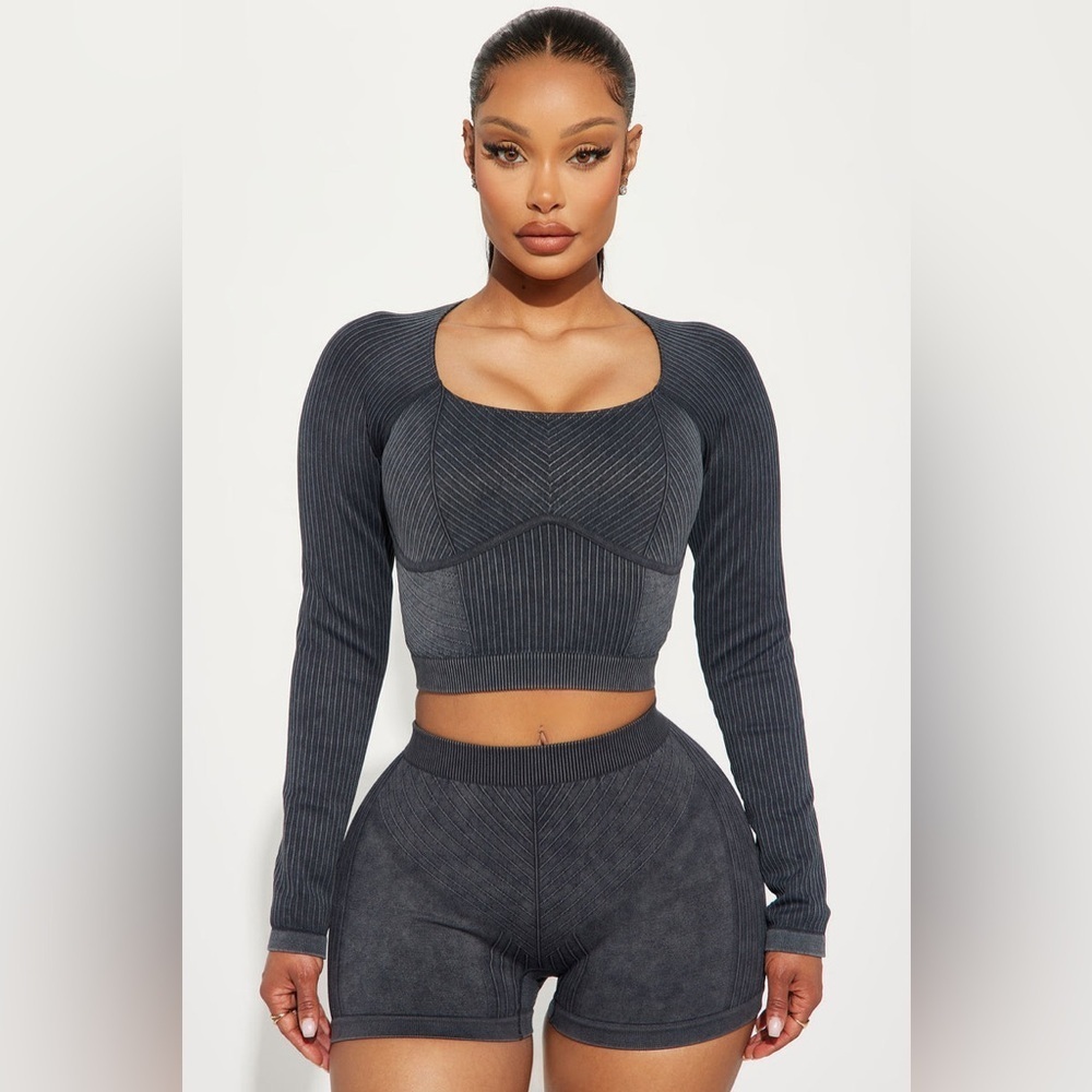 Fashion Nova Morning Cycling Seamless Active Top - Black S/M